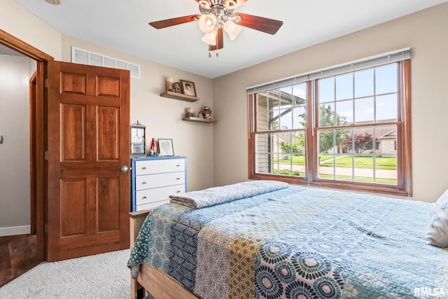 5313 Jaeger Dr, Springfield, IL 62711 - carpeted bedroom with ceiling fan