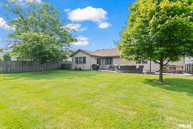 5313 Jaeger Dr, Springfield, IL 62711 - fenced backyard with a patio