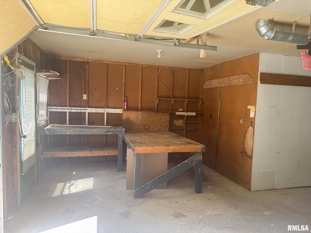 220 E Adams St, Petersburg, IL 62675 - garage featuring a workshop area
