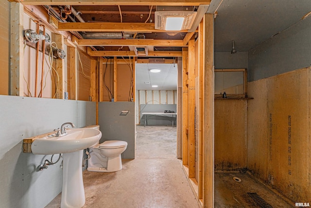5190 Park Rd, Clinton, IL 61727 - bathroom with toilet and concrete floors