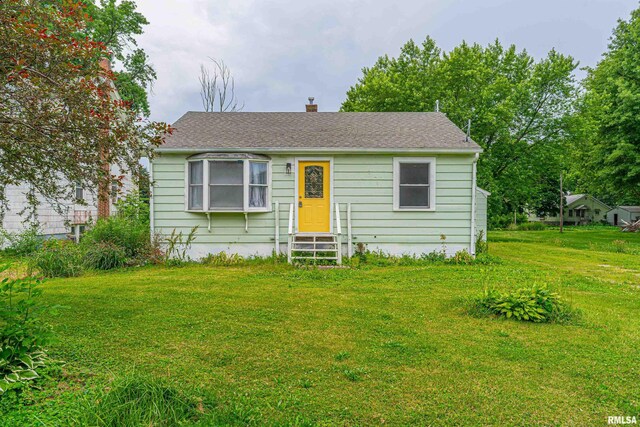 202 N Peoria St, New Holland, IL 62671 - photo 1