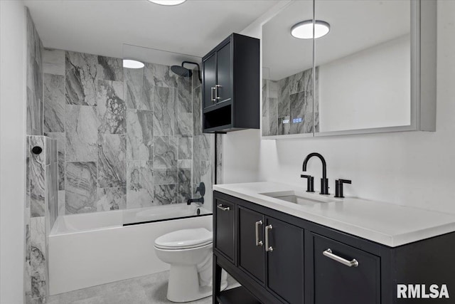 718 S 7th St Unit 1000, Springfield, IL 62703 - full bath with vanity and washtub / shower combination