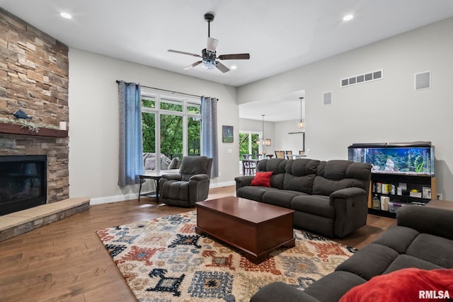 10 The Elms Ln, Springfield, IL 62712 - living room with ceiling fan, wood finished floors, a fireplace, and recessed lighting