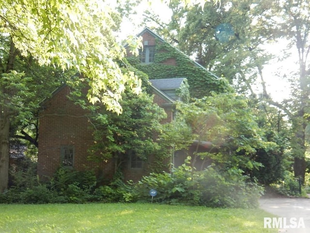 635 S Seigel St, Decatur, IL 62522 - photo 1