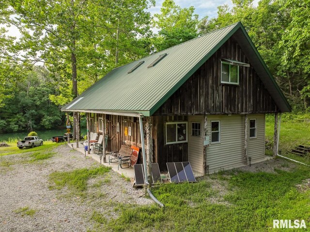 7034 Parks Ln, Carrier Mills, IL 62917