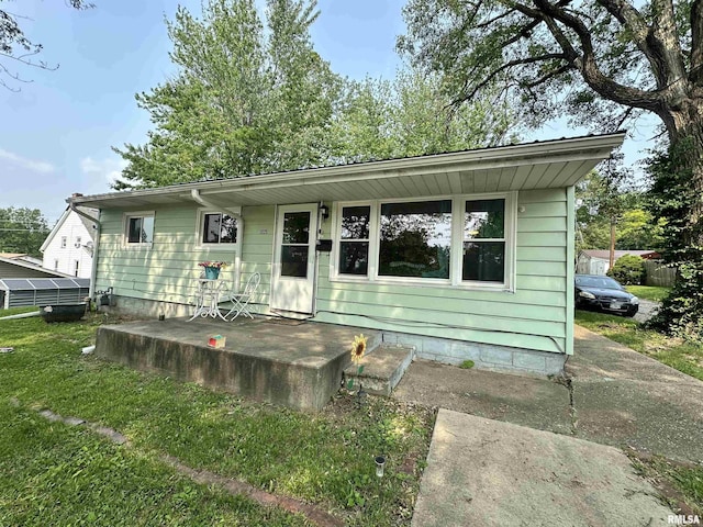 1025 S 15th St, Quincy, IL 62301 - view of front facade