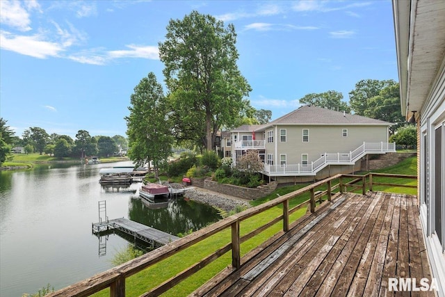 308 Elm Ln, Petersburg, IL 62675 - deck with a water view and a floating dock
