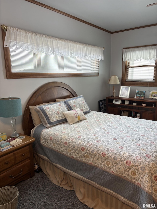 1905 S Whittier Ave, Springfield, IL 62704 - carpeted bedroom with crown molding
