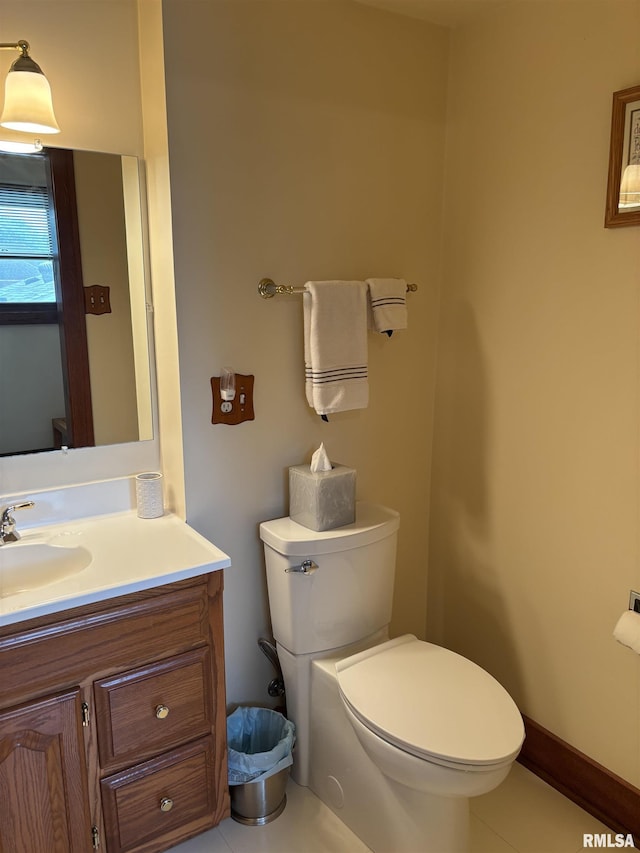1905 S Whittier Ave, Springfield, IL 62704 - half bathroom with toilet and vanity