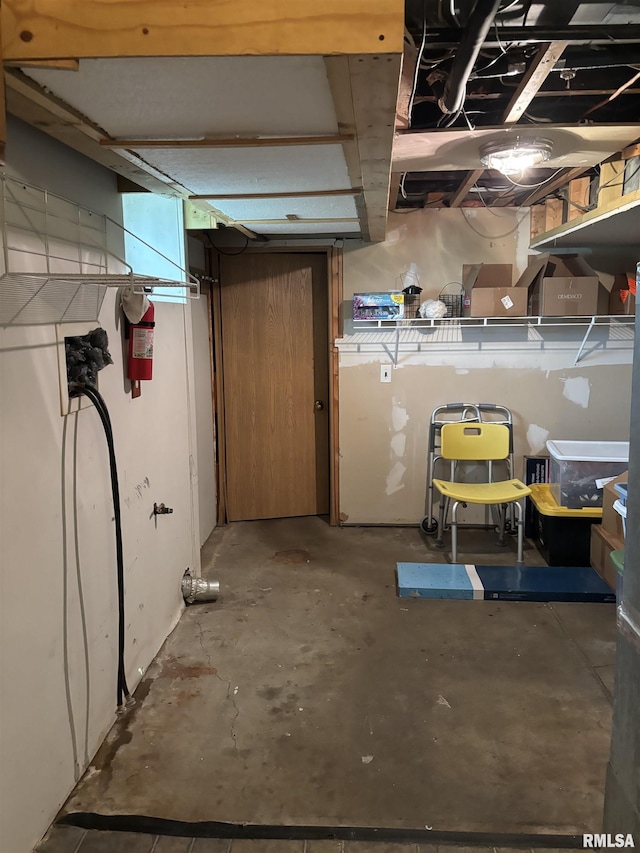 1905 S Whittier Ave, Springfield, IL 62704 - view of unfinished basement