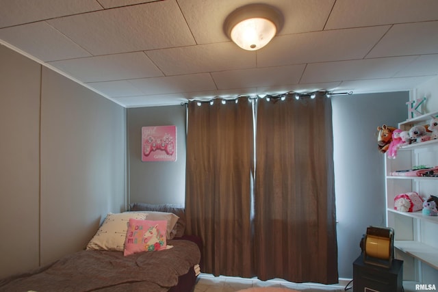1728 Adams St, Quincy, IL 62301 - bedroom with ornamental molding