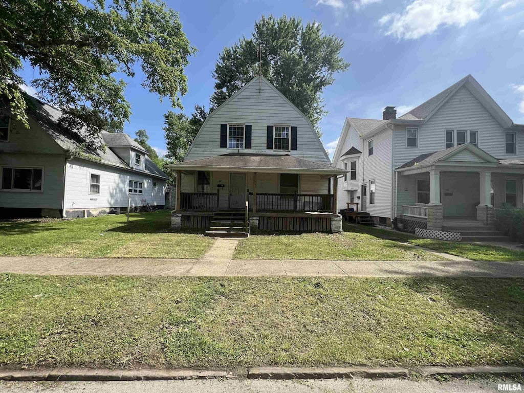 926 W Governor St, Springfield, IL 62704 - dutch colonial with covered porch and a front yard