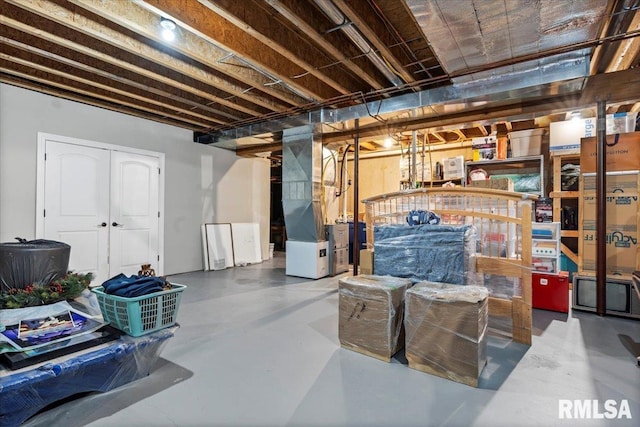 5408 Cromwell Pl, Springfield, IL 62711 - unfinished below grade area with heating unit