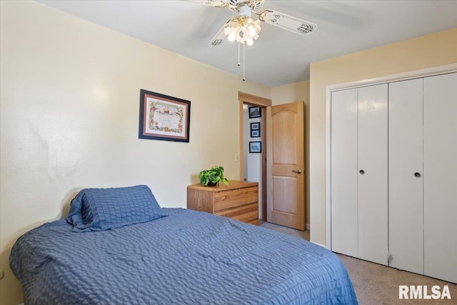2 Mesa Rd, Springfield, IL 62702 - bedroom with light carpet, a closet, and ceiling fan