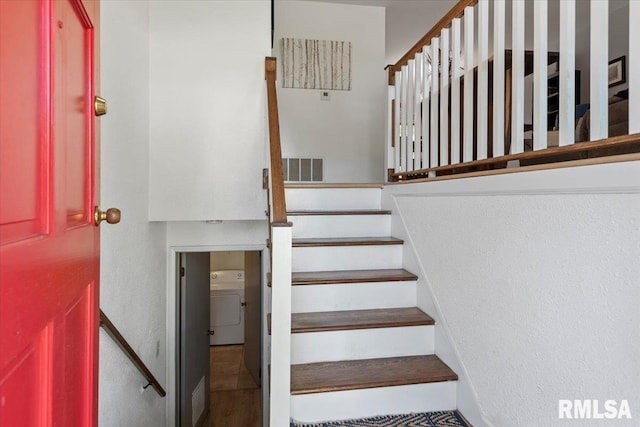 2 Mesa Rd, Springfield, IL 62702 - stairs featuring washer / clothes dryer