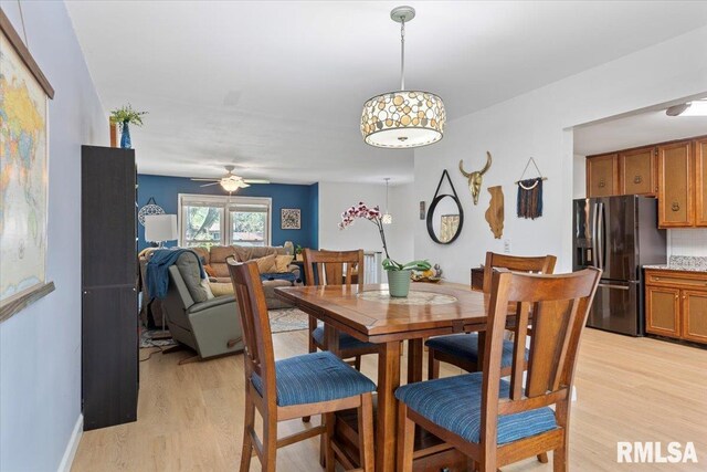 2 Mesa Rd, Springfield, IL 62702 - dining room featuring light wood-style flooring and ceiling fan
