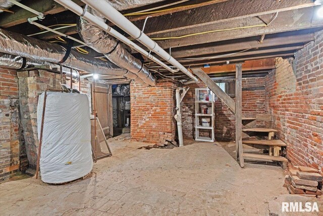 506 S Diamond St, Jacksonville, IL 62650 - photo 45