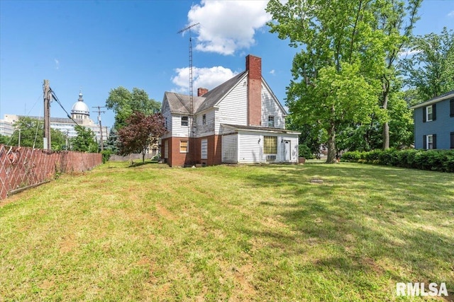 421 W Jackson Pkwy, Springfield, IL 62704 - view of yard