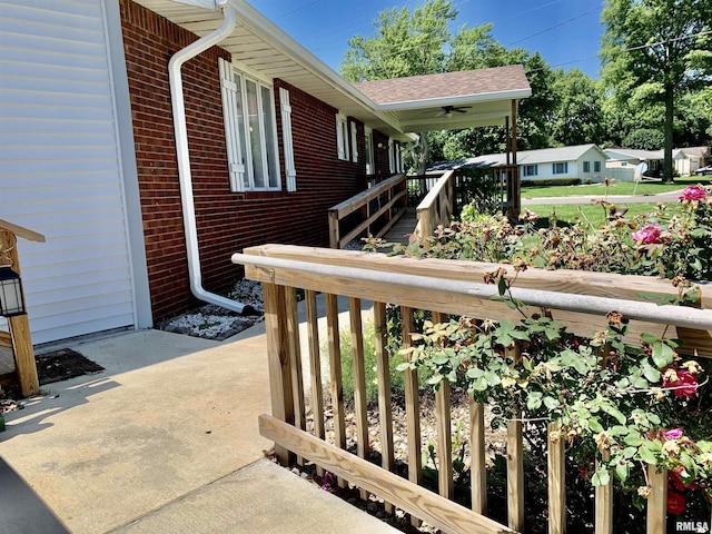 309 W Vandalia Rd, Jacksonville, IL 62650 - photo 6