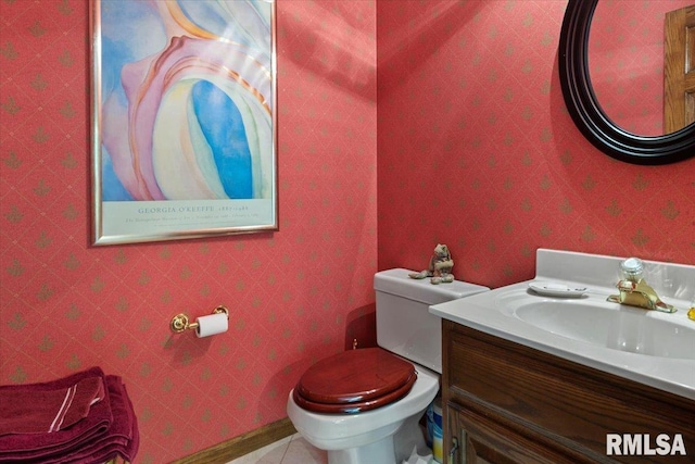 828 Coventry Pt, Springfield, IL 62702 - bathroom with toilet and vanity