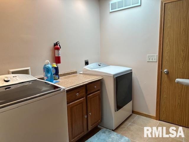 403 Timbercreek Dr, Jacksonville, IL 62650 - photo 13