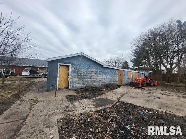 523 Church St, Cameron, IL 61423 - photo 8