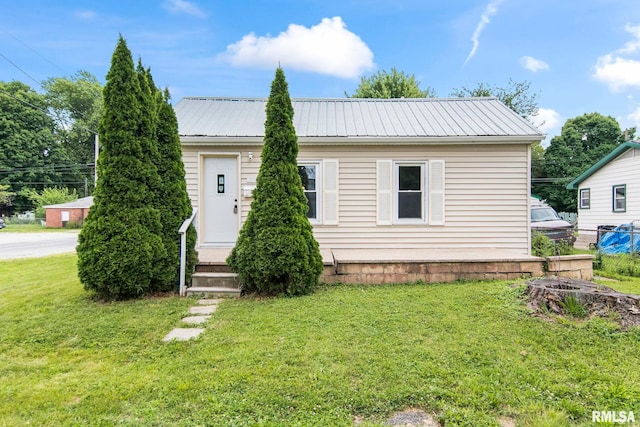 872 N Wesley St, Springfield, IL 62702 - photo 1