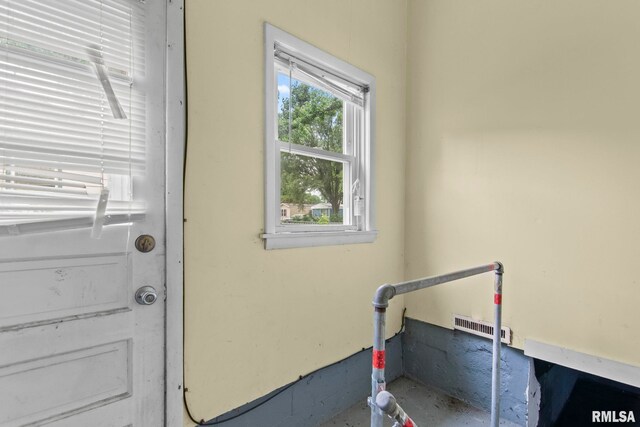 872 N Wesley St, Springfield, IL 62702 - photo 21