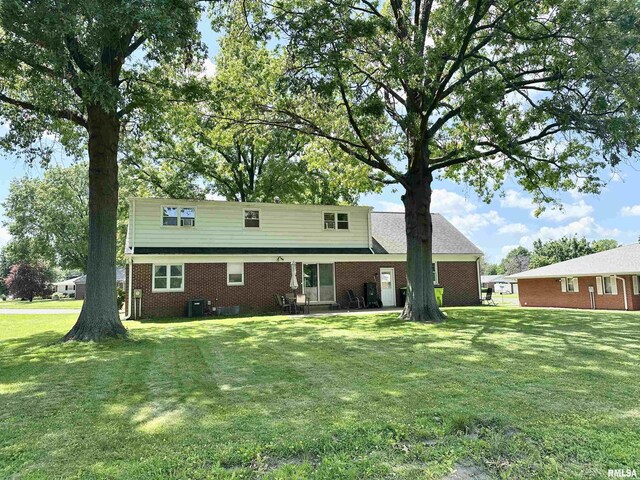 3 Ivywood Dr, Jacksonville, IL 62650 - photo 48