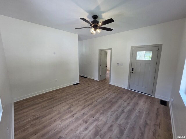 305 S Adams St, Athens, IL 62613 - photo 8