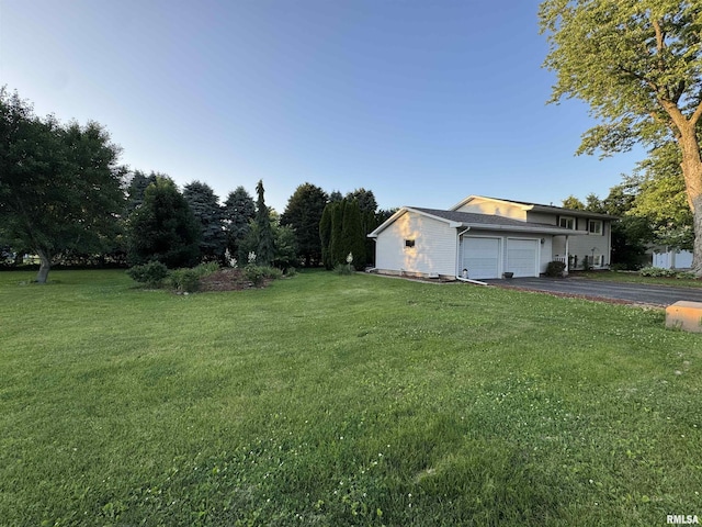 107 Trojan Ave, Avon, IL 61415 - photo 2