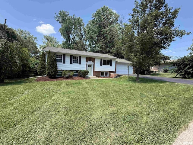 1226 Curtis Creek Rd, Quincy, IL 62301 - photo 2