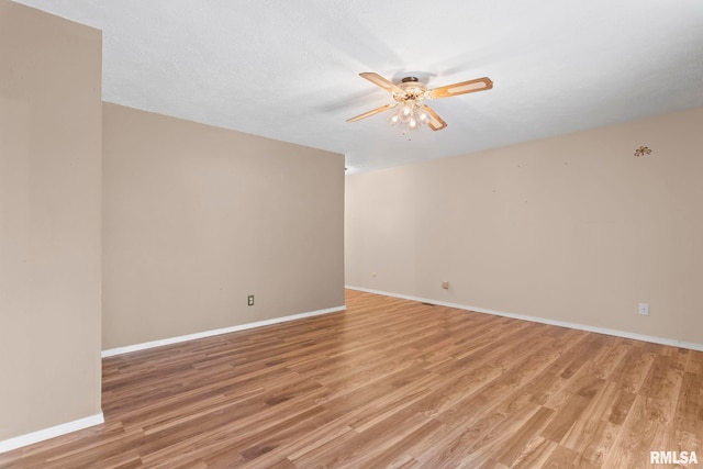 2924 Flowerbrook Ct, Springfield, IL 62702 - unfurnished room with a ceiling fan and light wood finished floors