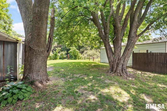 460 S Prospect St, Waverly, IL 62692 - photo 23