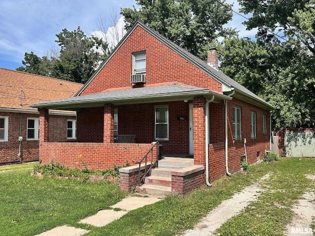 506 Sandusky St, Jacksonville, IL 62650 - photo 1