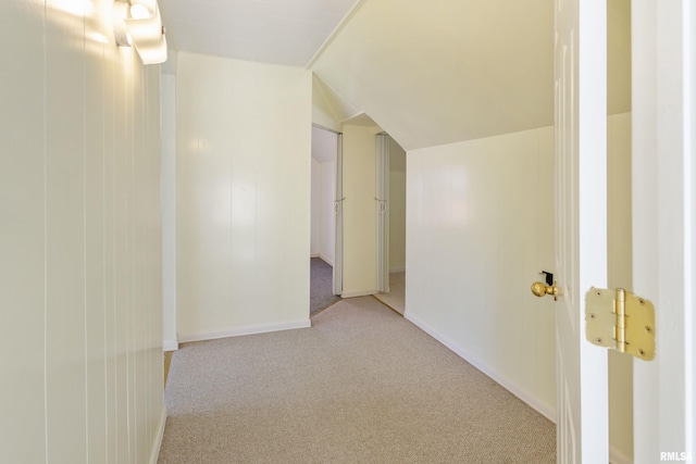 925 Payson Ave, Quincy, IL 62301 - hall with carpet flooring and vaulted ceiling