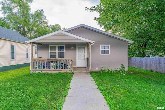 716 S Kickapoo St, Lincoln, IL 62656 - photo 2