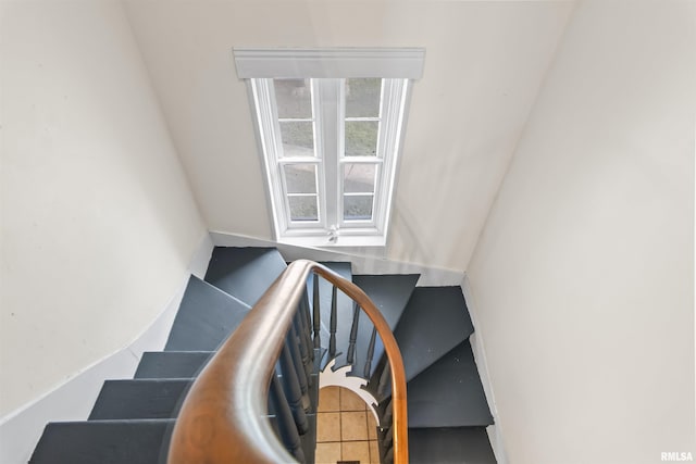 508 N Washington St, Mount Pulaski, IL 62548 - view of stairs