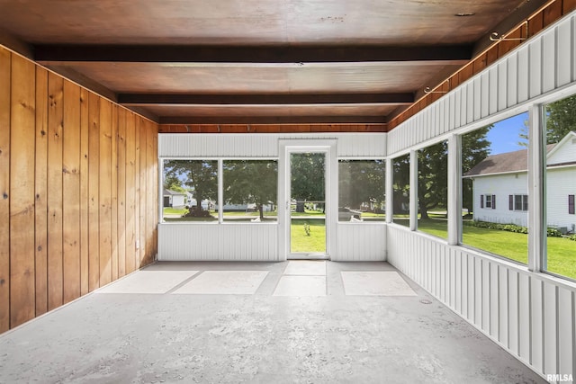 508 N Washington St, Mount Pulaski, IL 62548 - unfurnished sunroom featuring beamed ceiling