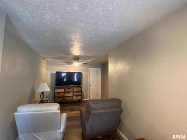 406 Oak St, Kincaid, IL 62540 - photo 12