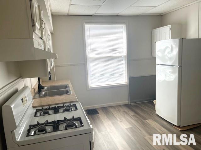 929 W Governor St, Springfield, IL 62702 - photo 8