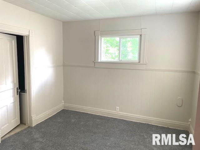 929 W Governor St, Springfield, IL 62702 - photo 9