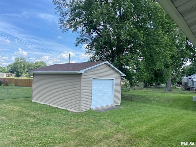 606 N Shumway St, Taylorville, IL 62568 - photo 4