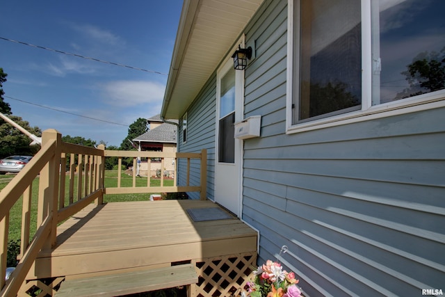 461 Oak St, Hamilton, IL 62341 - view of wooden deck