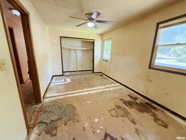 335 Sumac St, Payson, IL 62360 - photo 5