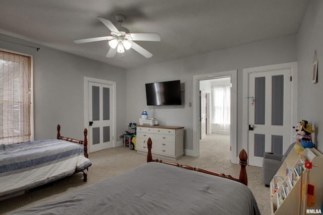 2117 Hampshire St, Quincy, IL 62301 - bedroom featuring light carpet and a ceiling fan