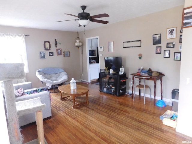 1903 S E St, Jacksonville, IL 62650 - photo 3