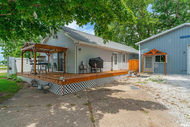 525 N Main St, Mason City, IL 62664 - photo 1