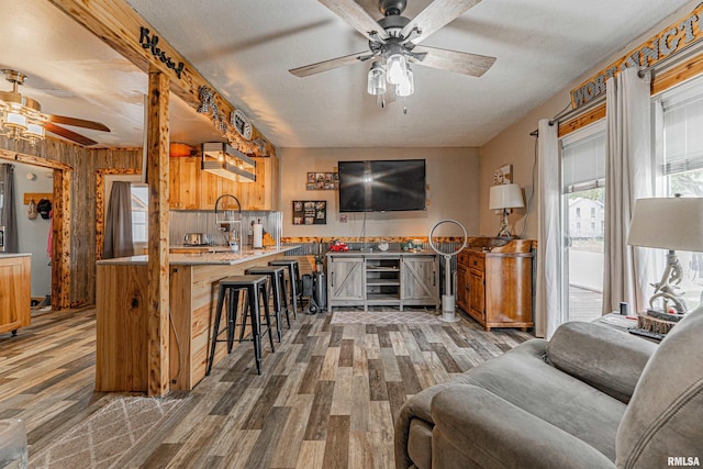 525 N Main St, Mason City, IL 62664 - photo 4