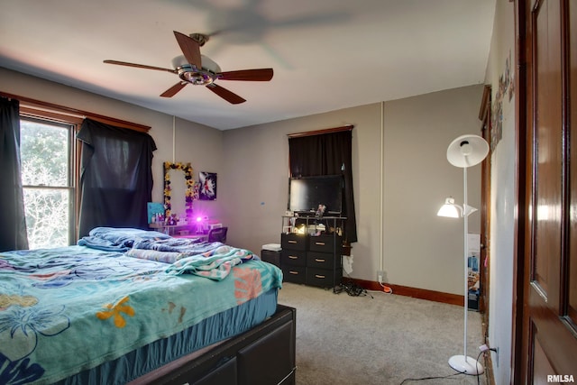 1412 Oak St, Quincy, IL 62301 - bedroom featuring carpet and ceiling fan
